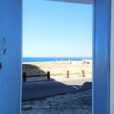 Yellow Elegance Fronte Mare Holiday home